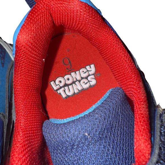 Looney Tunes Boys Girls Blue Red Bugs Bunny Light Up Sneakers Size 9 Toddler - Picture 5 of 7